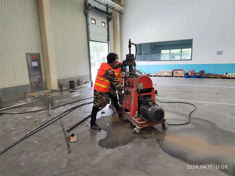 湘桥厂房地面下沉塌陷注浆加固施工